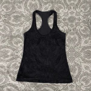 Lululemon grey racerback tank top size 6
